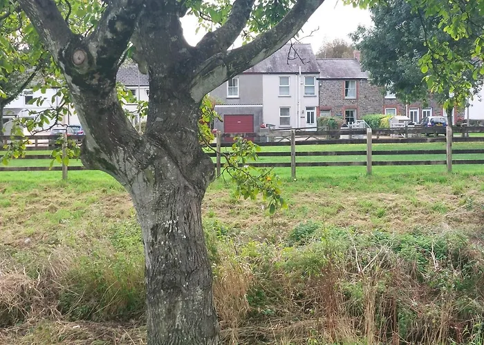 Pondside Cottage
